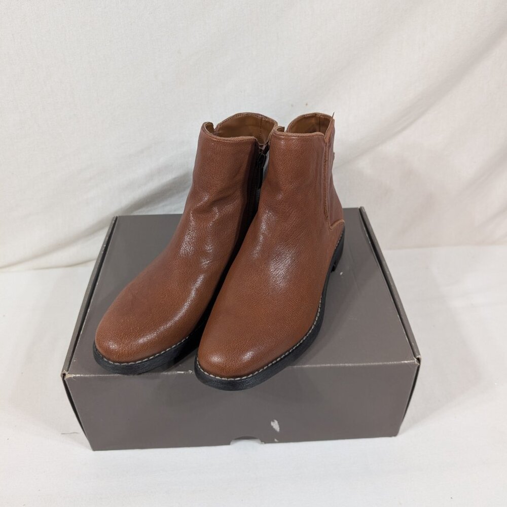 New Women's Franco Sarto Brown Booties